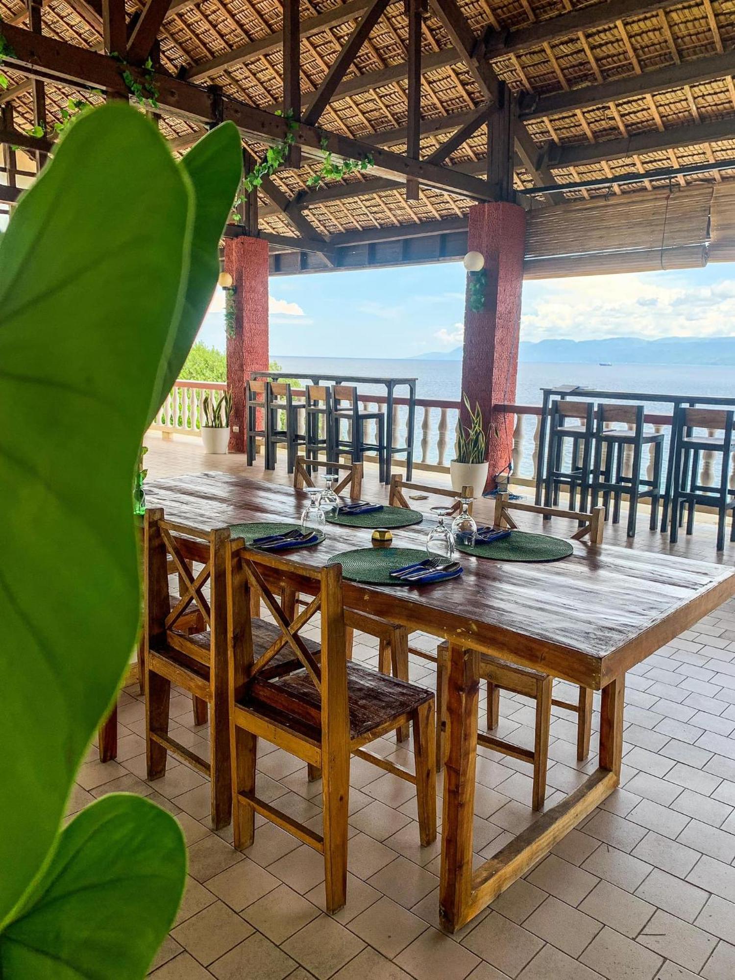 Wuthering Heights Bed & Breakfast By The Sea Dumaguete City Zewnętrze zdjęcie