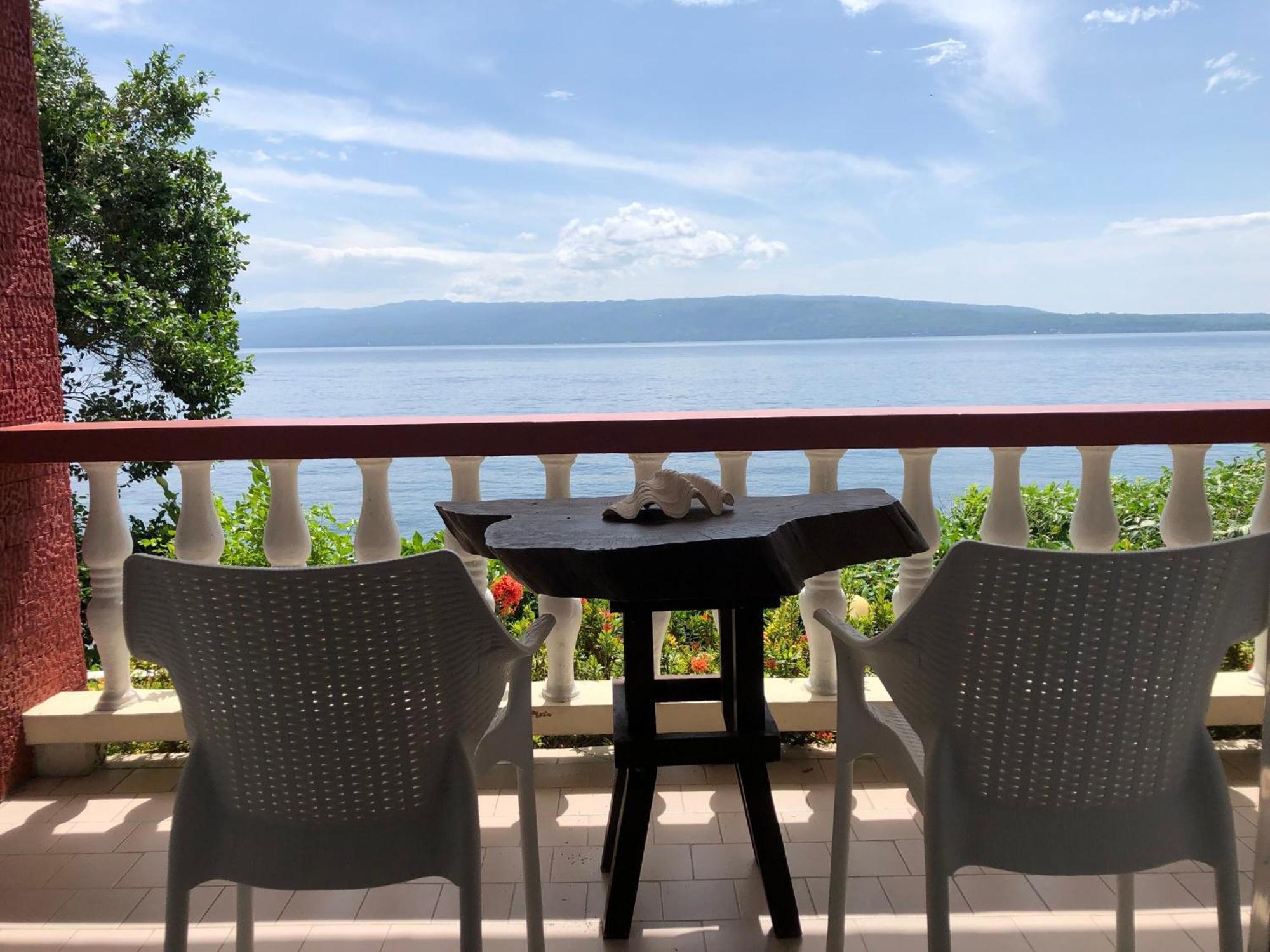 Wuthering Heights Bed & Breakfast By The Sea Dumaguete City Zewnętrze zdjęcie