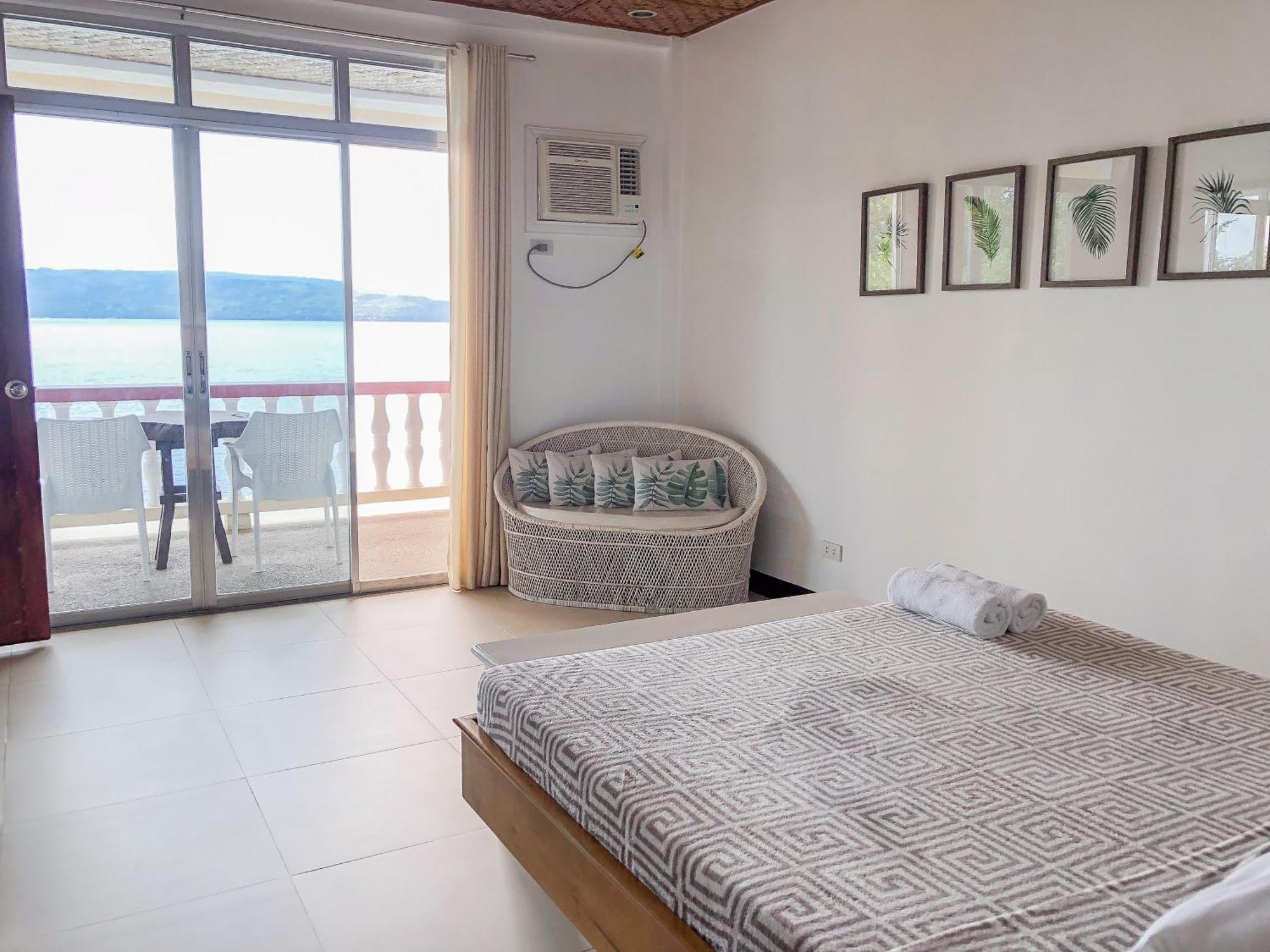 Wuthering Heights Bed & Breakfast By The Sea Dumaguete City Zewnętrze zdjęcie