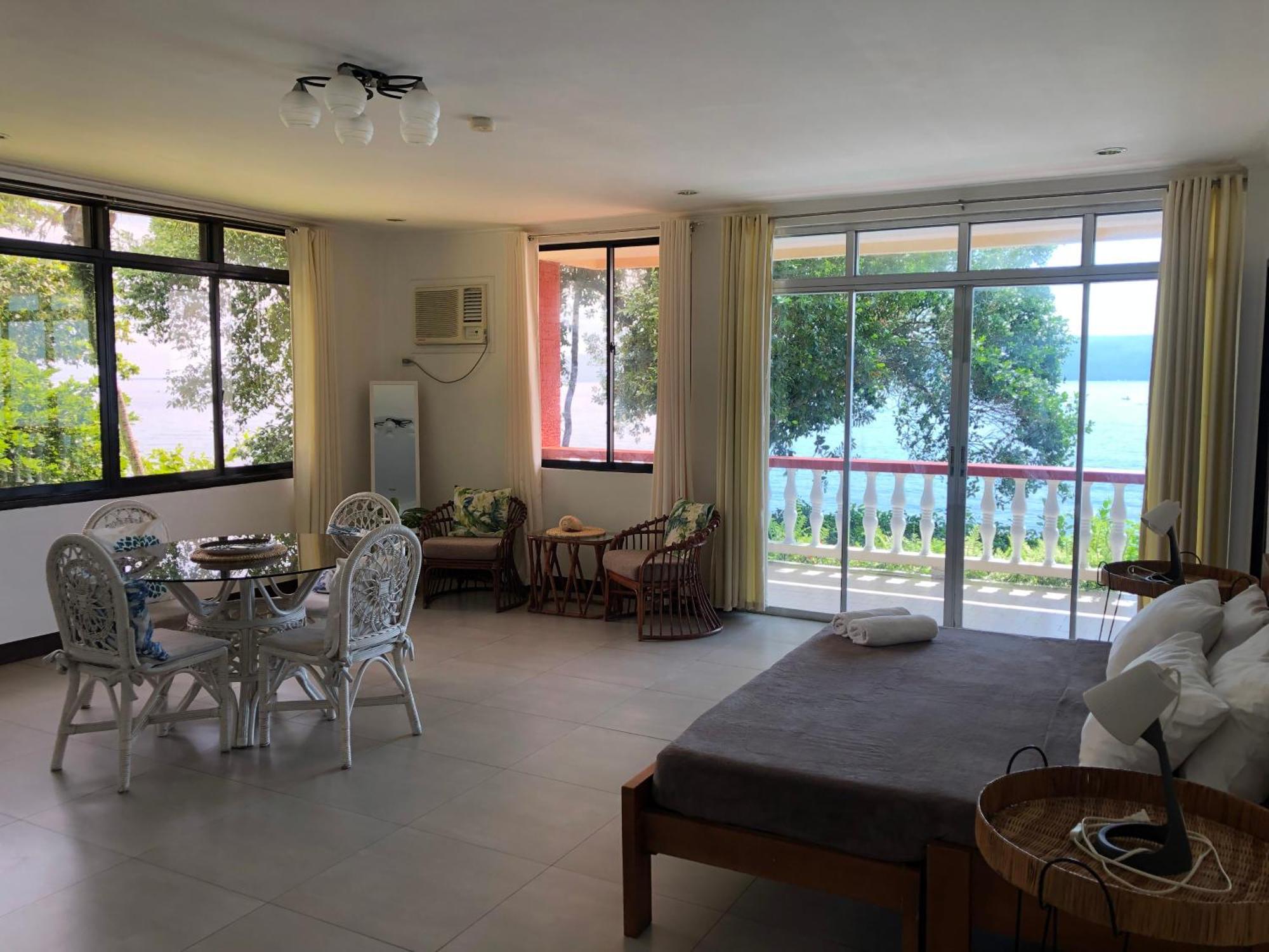 Wuthering Heights Bed & Breakfast By The Sea Dumaguete City Zewnętrze zdjęcie