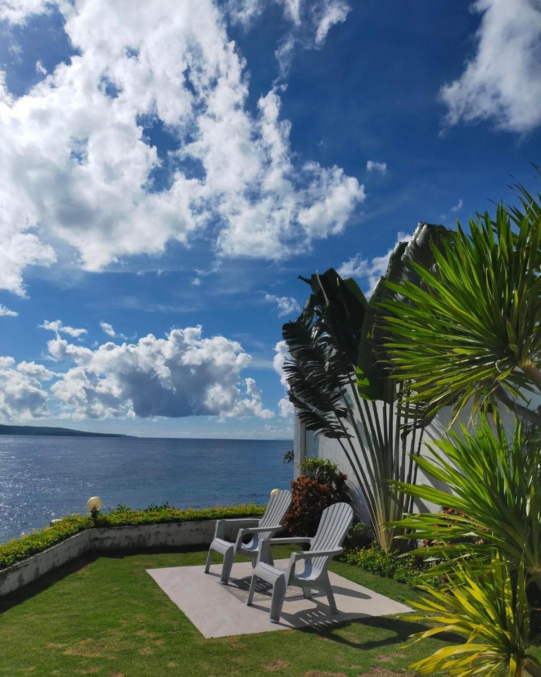 Wuthering Heights Bed & Breakfast By The Sea Dumaguete City Zewnętrze zdjęcie