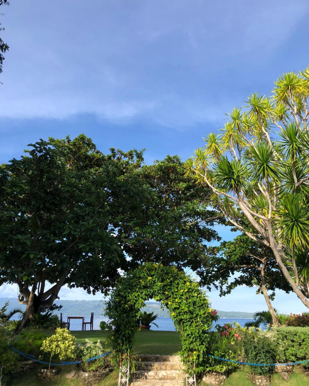 Wuthering Heights Bed & Breakfast By The Sea Dumaguete City Zewnętrze zdjęcie
